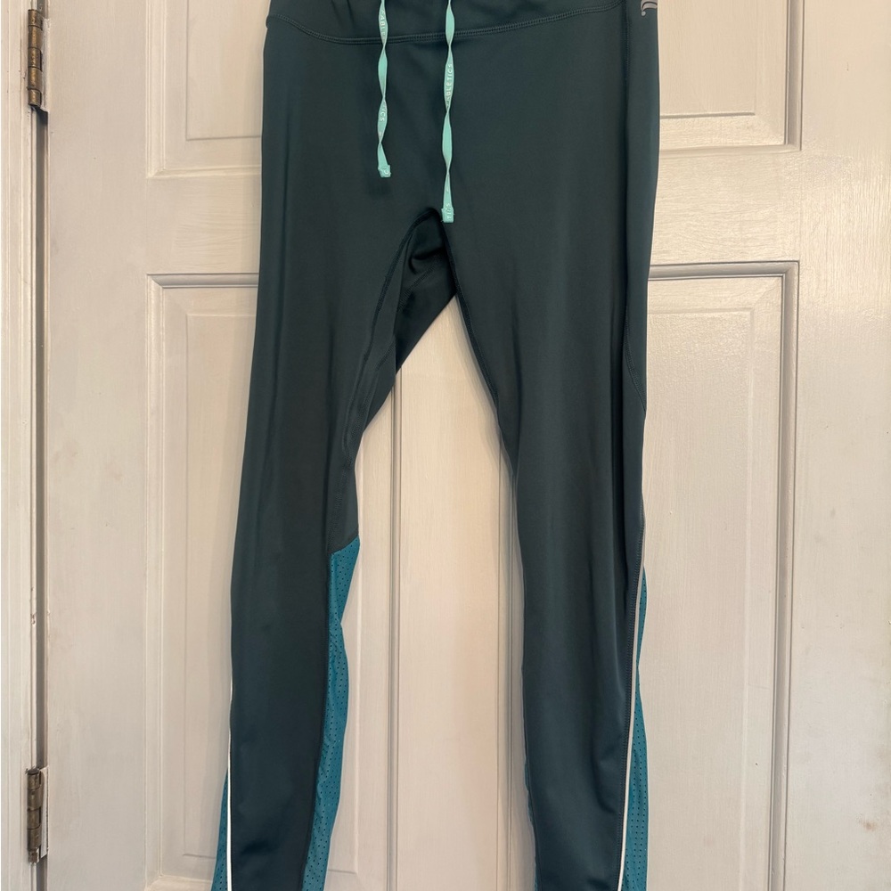 Fabletics Teal and Aqua Leggings